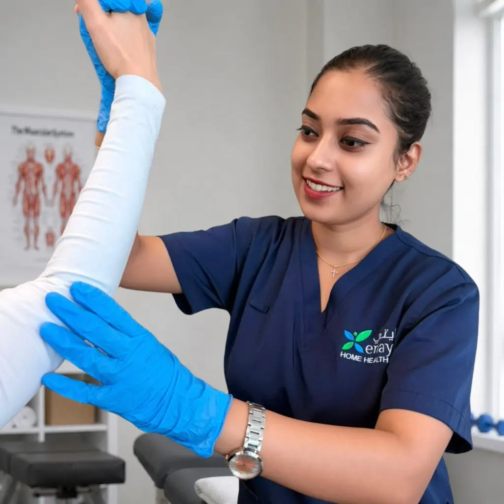 Selin, physiotherapist at Enayati